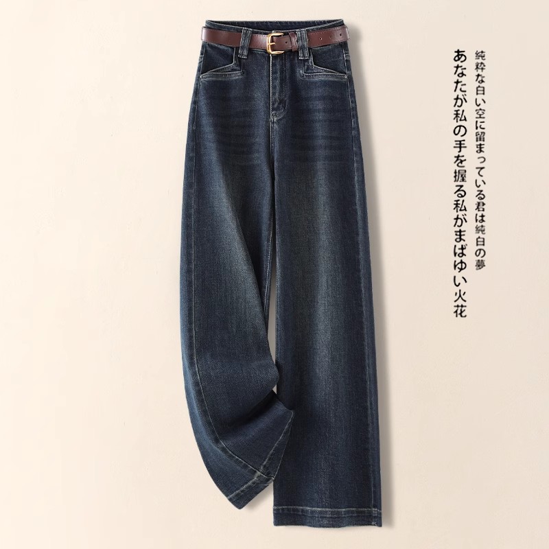 ブルー