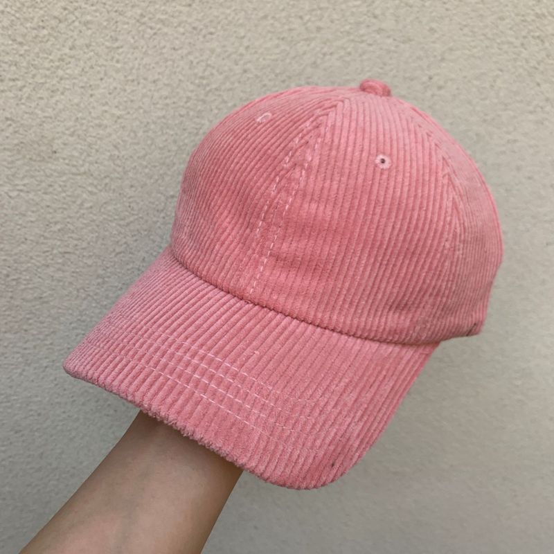 ピンク