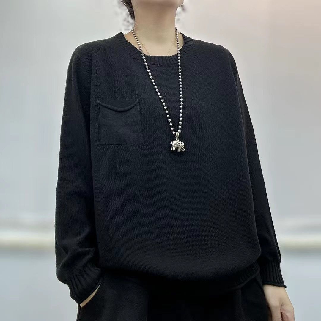 ブラック