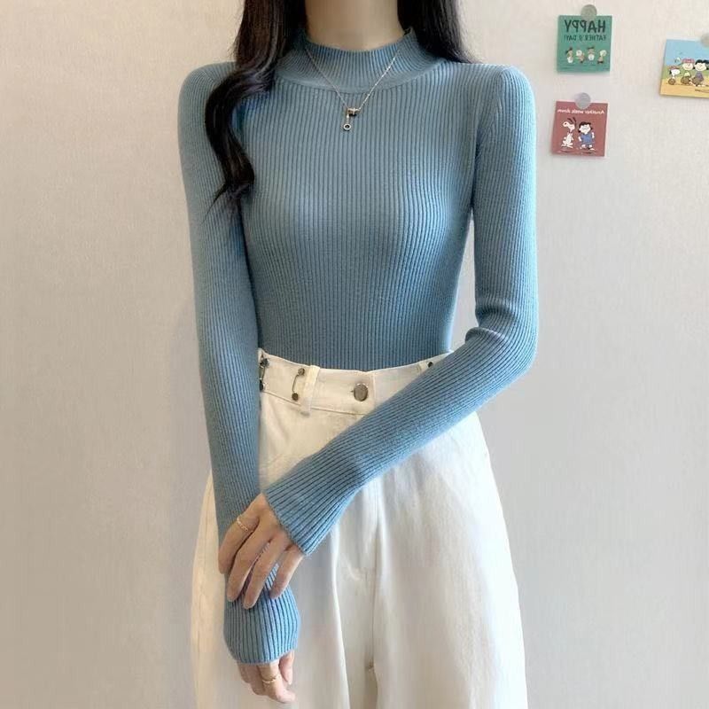 ブルー