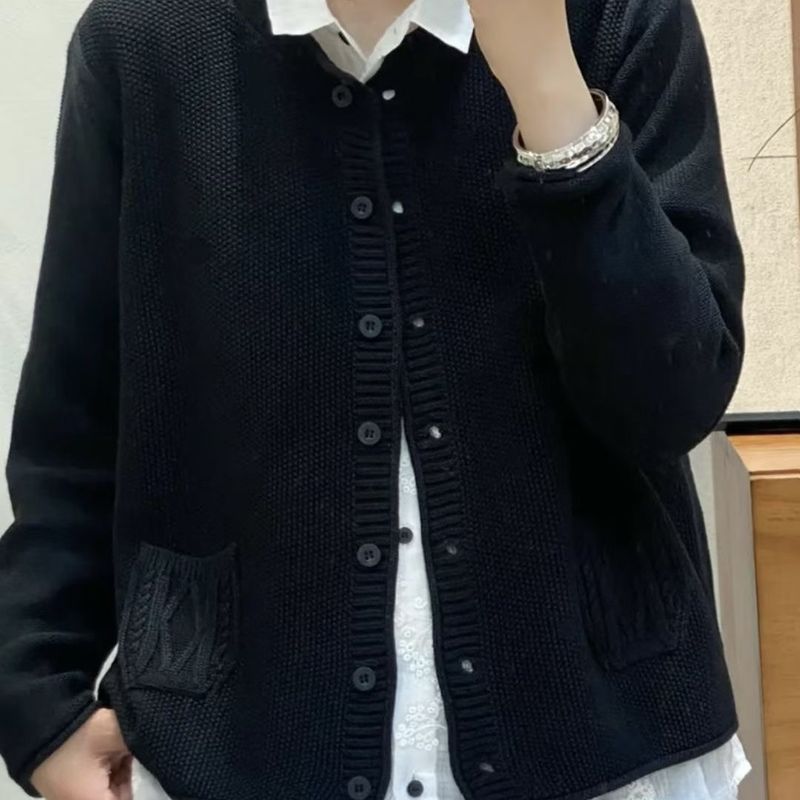 ブラック