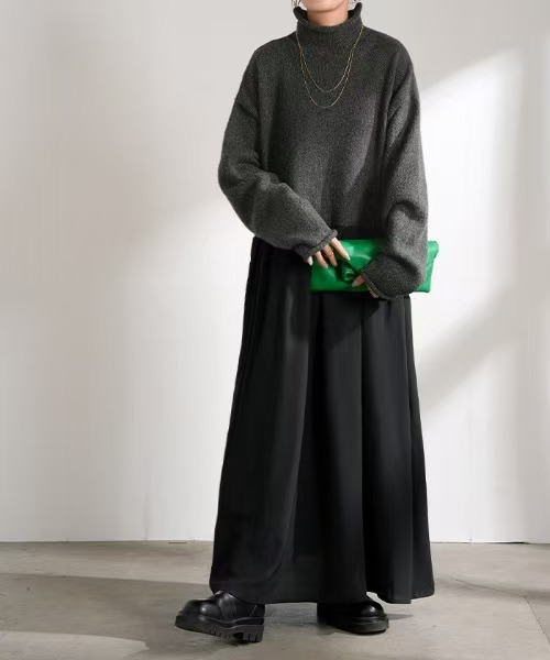 ブラック