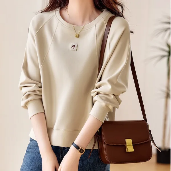 ラグランスリーブ  パーカー  カジュアル  長袖  どんなスタイルにも合う  春秋  デザイン  おしゃれ / ファッション  2025  デザイン性  レディース