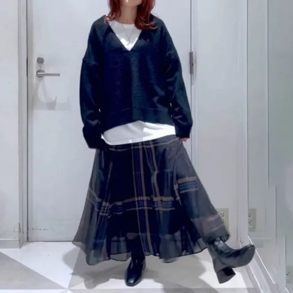 チェック柄  セットアップ  ニット / セーター  長袖  Vネック  スリット  新作  2025  日本風