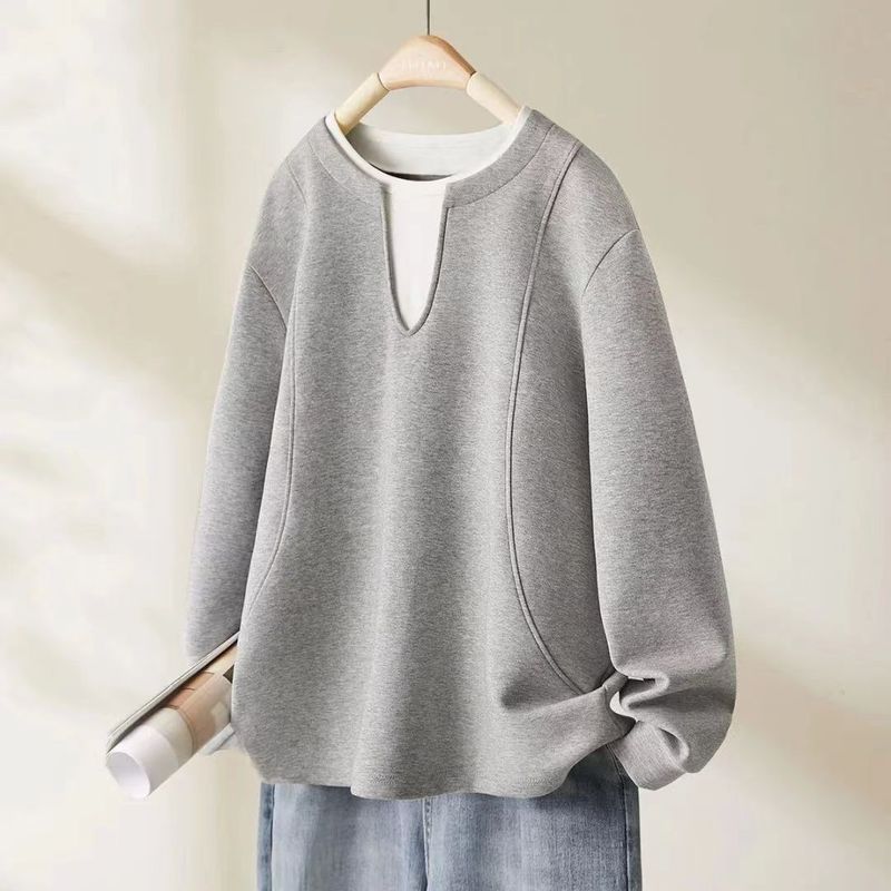 ミディアムグレー