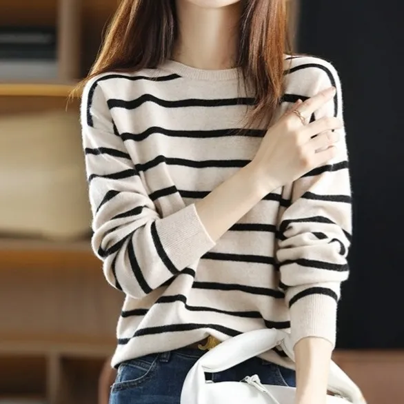『大人が着たいアイテム』ボーダーニットプルオーバー長袖ラウンドネックカジュアルニット・セーター