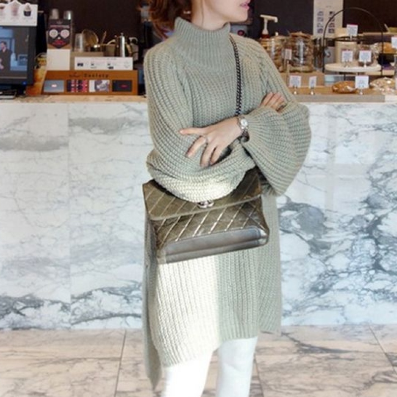 ライトグリーン