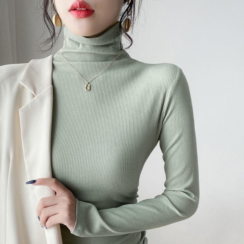 ライトグリーン