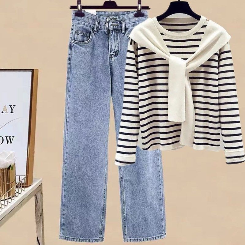 ホワイト/tシャツ+カジュアルパンツ/セット