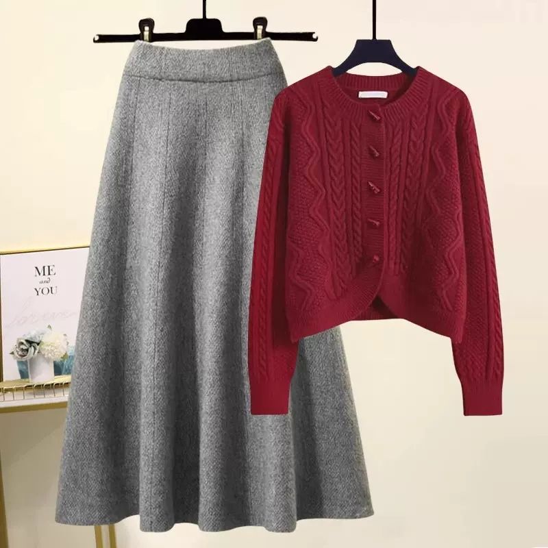 レッド/カーディガン+グレー/スカート
