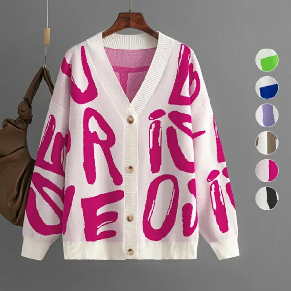 「丁度いいゆとり」がくつろぎ時間を格上げする、上質のカーディガン。在宅ワークの日も、ちょっとしたお出かけの時も、きちんと感を保ちます。