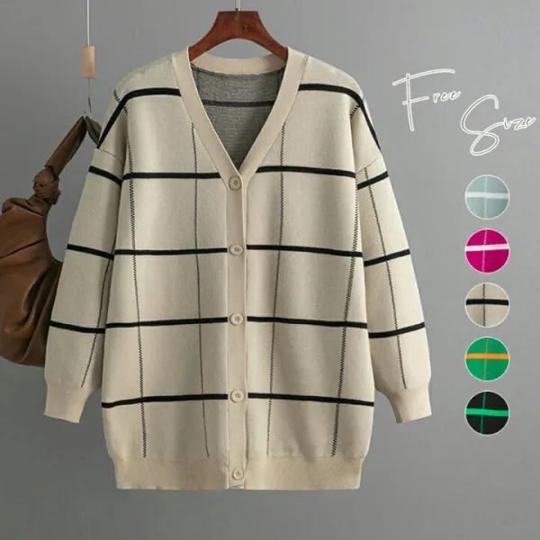 「丁度いいゆとり」がくつろぎ時間を格上げする、上質のカーディガン。在宅ワークの日も、ちょっとしたお出かけの時も、きちんと感を保ちます。