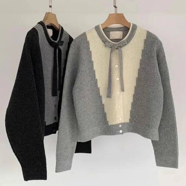 【全2色】ニットセーターリボン切り替えボタン