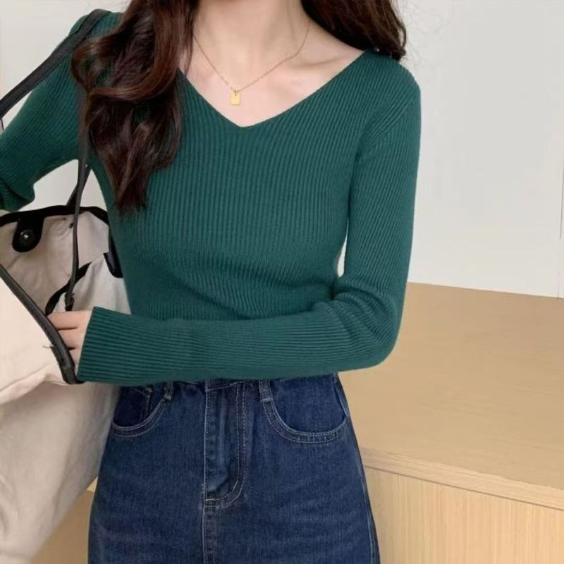 ダークグリーン