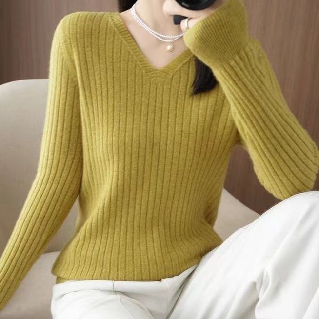 マスタードイエロー