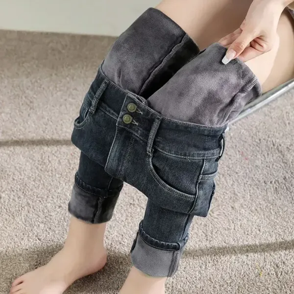 トレンドアイテム 通勤 お家コーデ 細身シルエット 無地 アンクル丈 カジュアル ジーンズ