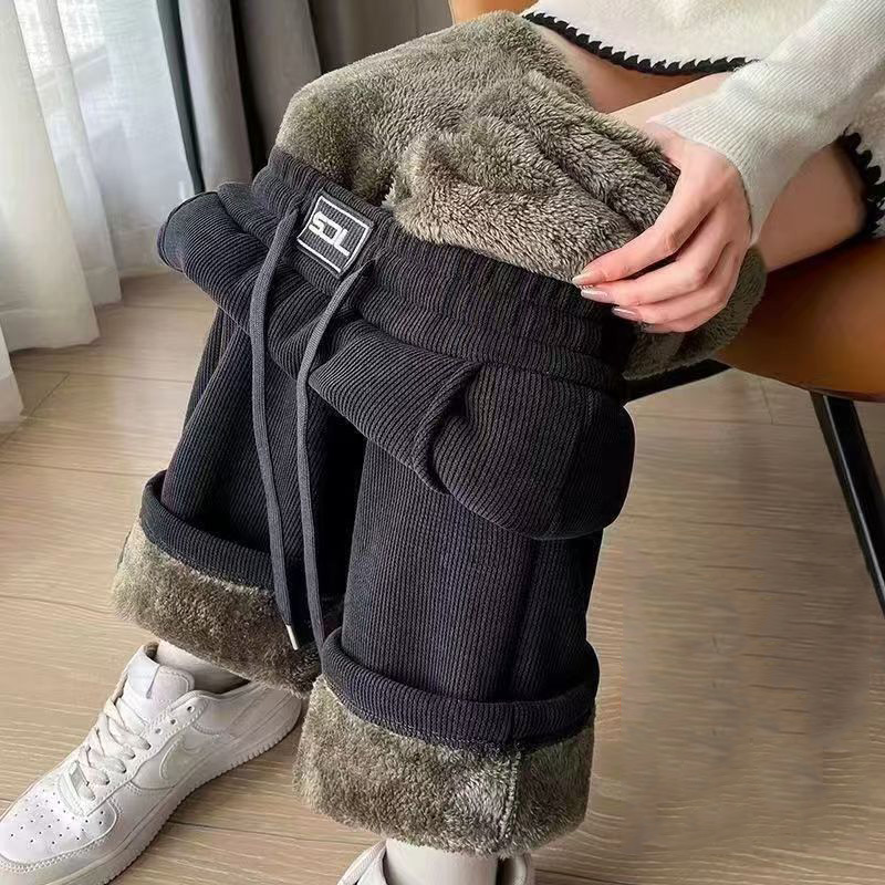 ダークグレー/ストレートパンツ