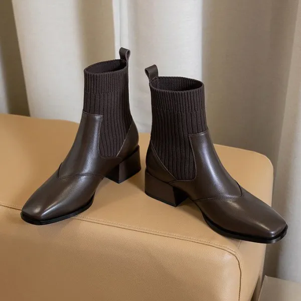 ファッション感満々 欠かせない 今だけ超お得 スクエアトゥ 切り替え カジュアル レトロ 通勤 ファッション ショート丈 ブーツ ブラック 黑