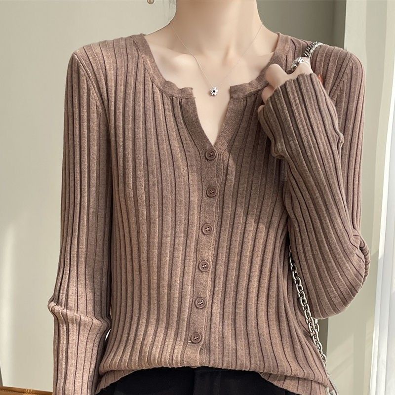 レッドブラウン