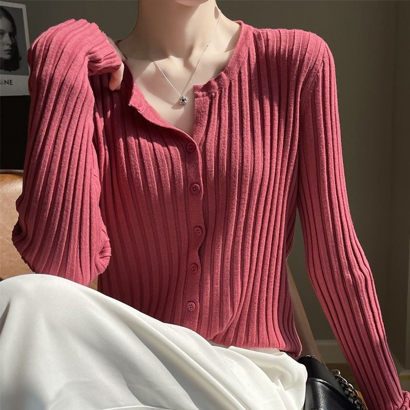 ラズベリーレッド