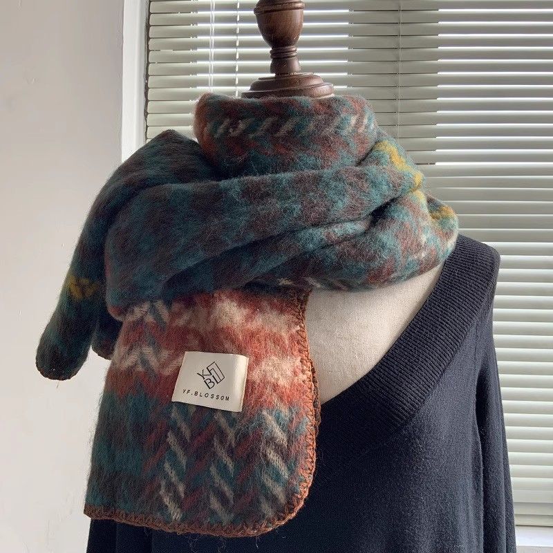 ダークグリーン