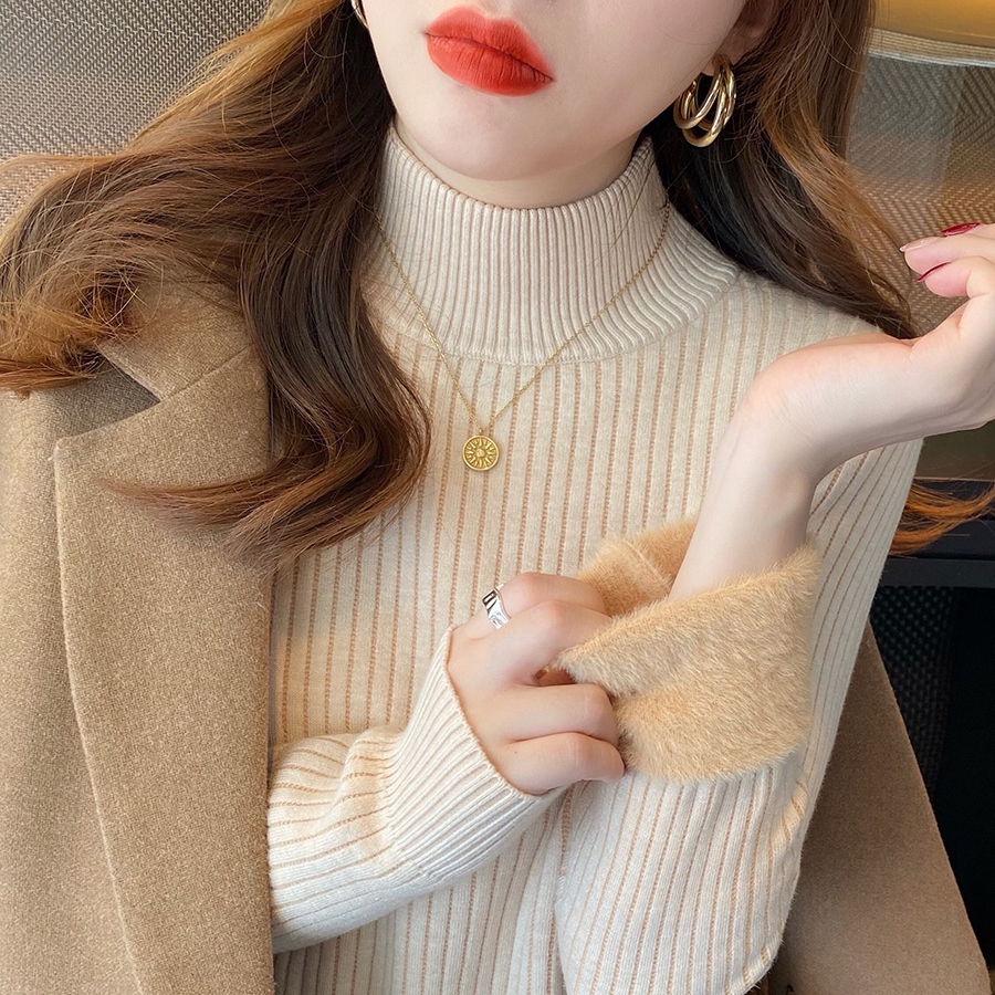 ライトベージュ