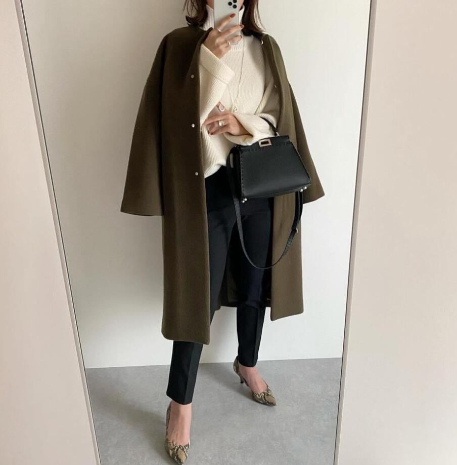 アーミーグリーン