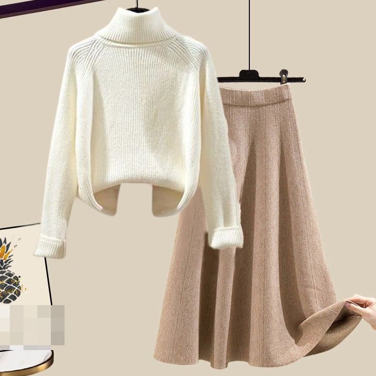 ホワイト/セーター＋ベージュ/スカート