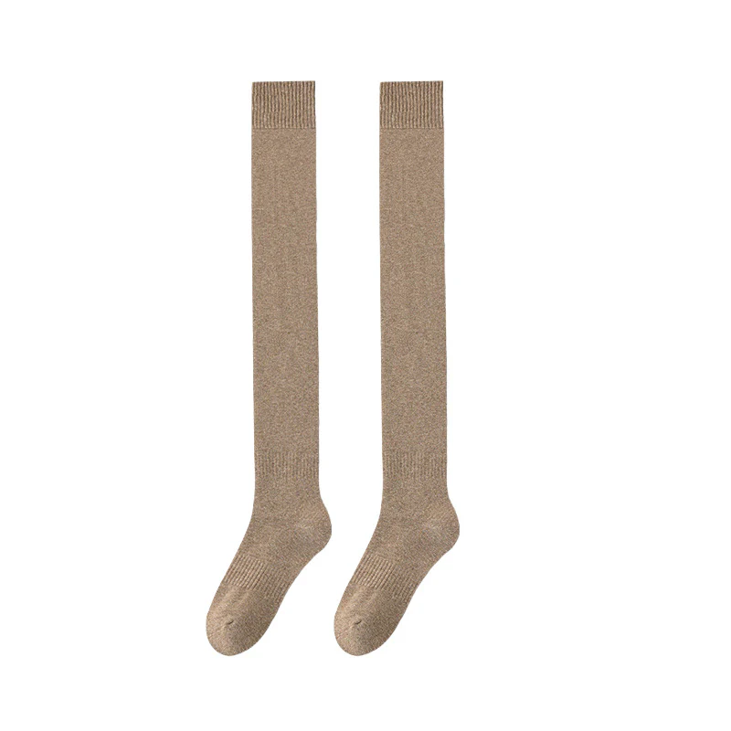 ライトブラウン