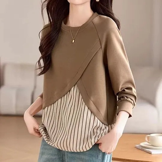 【全2色】パーカージャージ切り替え長袖重ね着風ボーダー無地 | 着回し力抜群