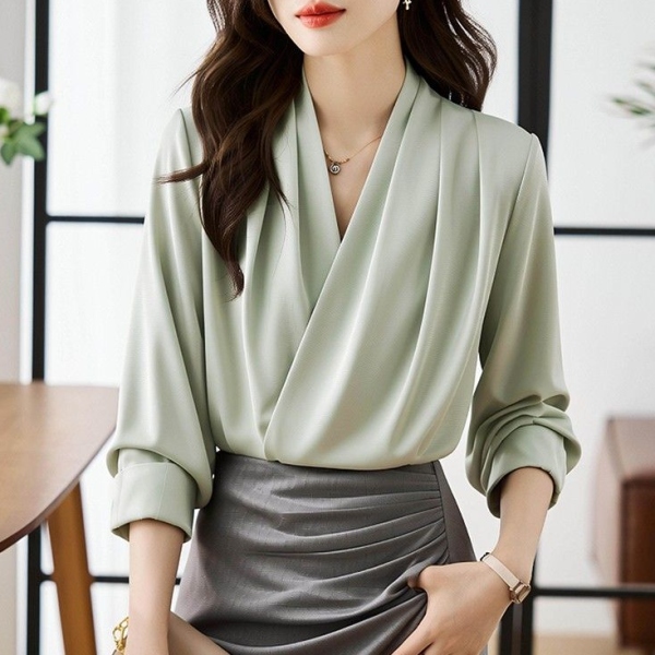 ライトグリーン