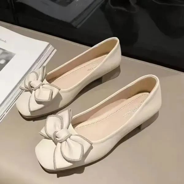 【全3色】フラットシューズリボン付きローヒール | 大人可愛い