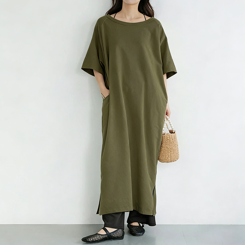 ミリタリーグリーン