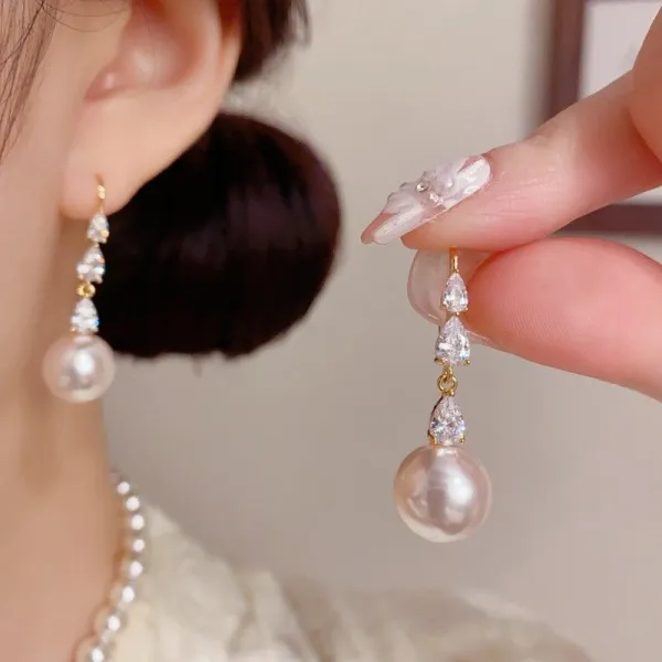 新作発売！ 新品殺到中 キレイ見え パール 無地 サークル ビーズ シンプル ラインストーン ピアス