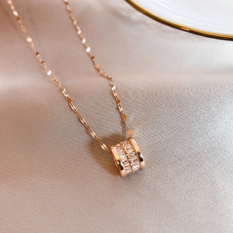 高級感クリスタルペンダント-ローズゴールド
