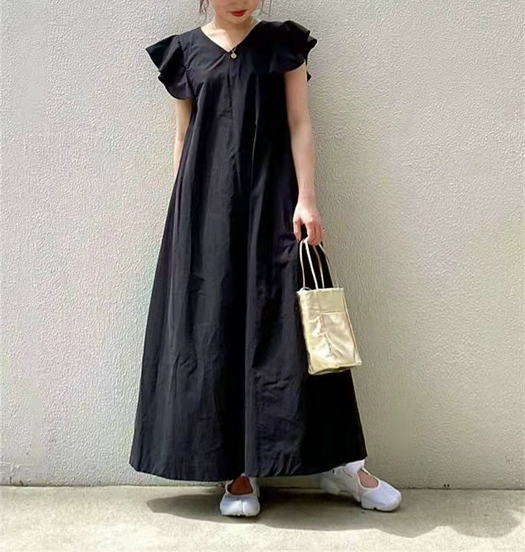 ブラック