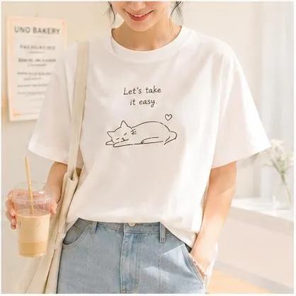 ゆるかわ猫プリントTシャツ