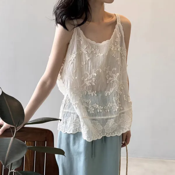 カットワークレース刺繍ブラウス