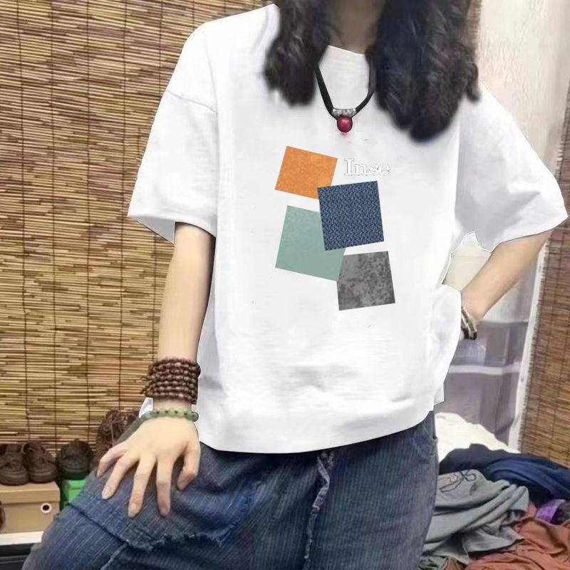 ホワイト