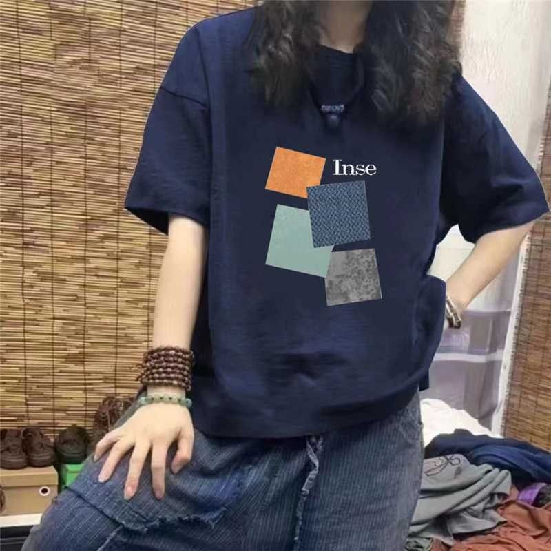 ネイビー
