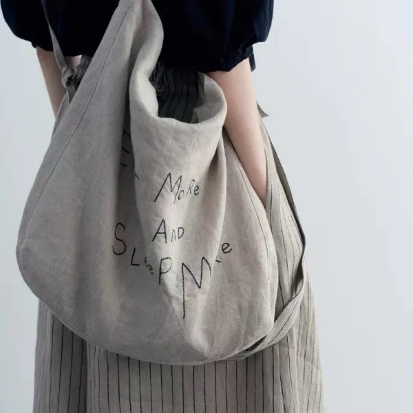【新作】春夏 リラックス カジュアル トートバッグ　英字刺繍 カラーブロック　シンプル 合わせやすい　デイリー レディース バッグ
