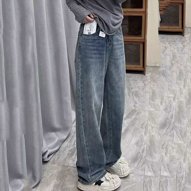 ブルー